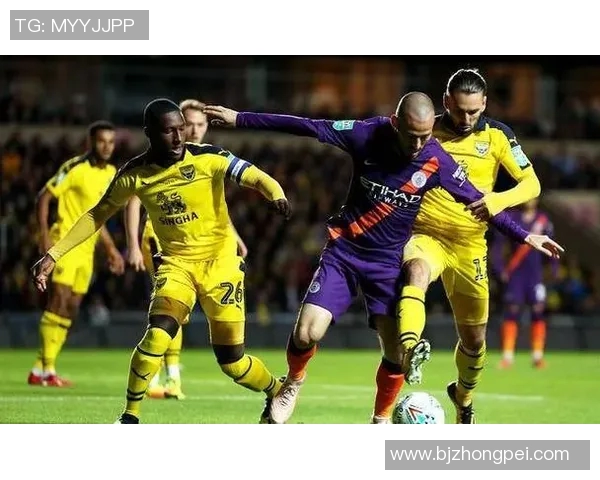 切尔滕汉姆对阵牛津联的精彩较量即将上演,谁能赢得胜利成为焦点 切尔滕汉姆对阵牛津联的精彩较量即将上演,谁能赢得胜利成为焦点