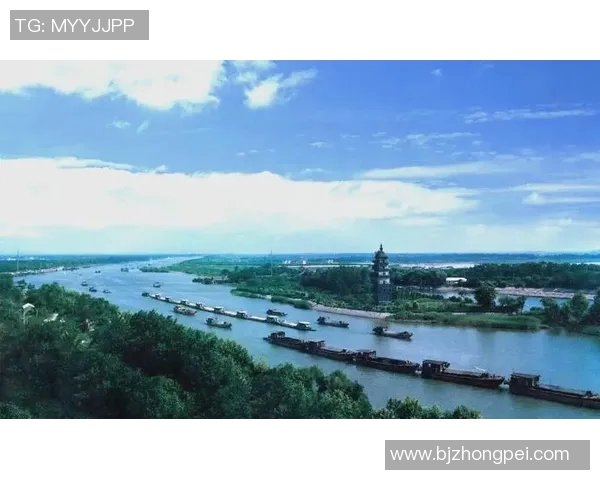 探索阿拉巴的文化魅力与自然风光之旅,感受独特的历史与现代交融 探索阿拉巴的文化魅力与自然风光之旅,感受独特的历史与现代交融