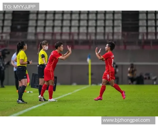 中国足球裁判詹炜的执法之路与对中国足球发展的影响分析